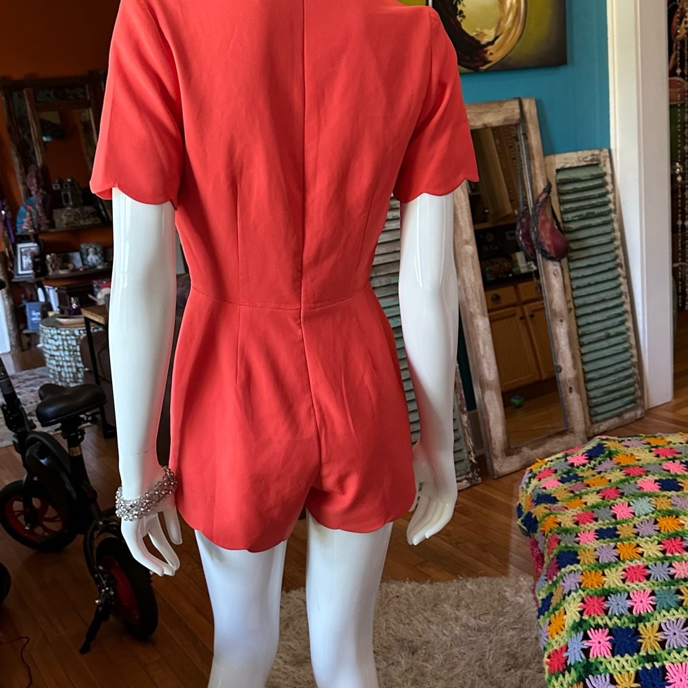 🧡 Scalloped Romper 🧡 - Picture 6 of 7
